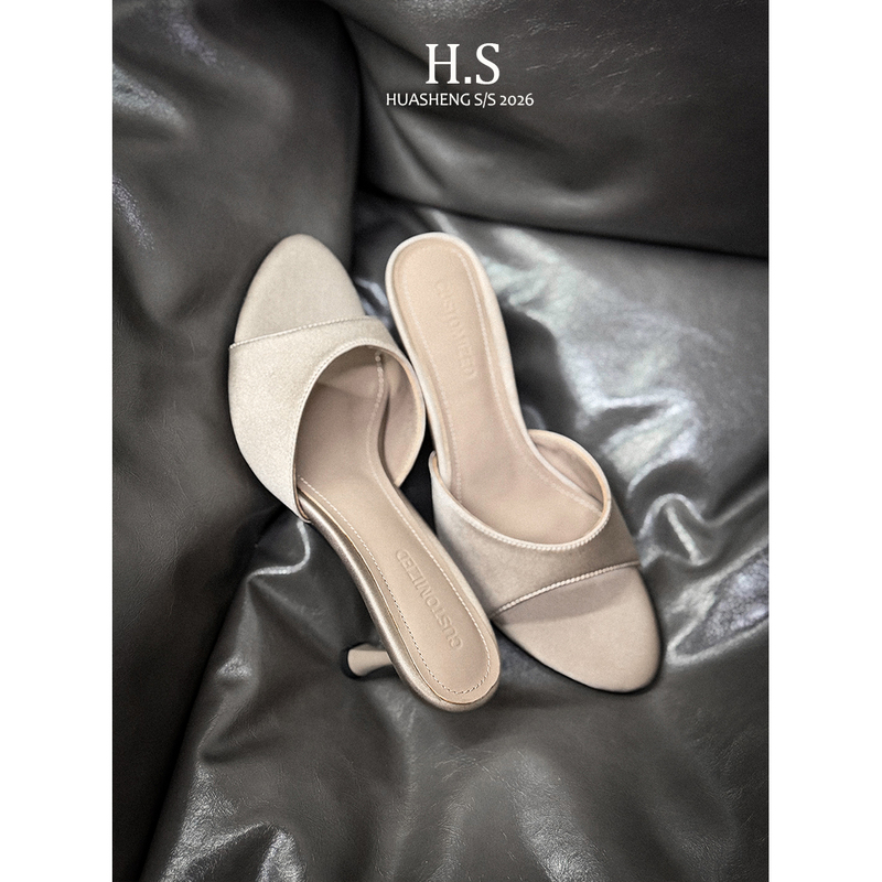 【Huasheng Handmade Original】New Chinese-Style Satin High-Heeled Shoes 2026 Summer Outdoor Wear Stiletto Flat Sandals for Women 【Huasheng Handmade Original】New Chinese-Style Satin High-Heeled Shoes 2026 Summer Outdoor Wear Stiletto Flat Sandals for Women