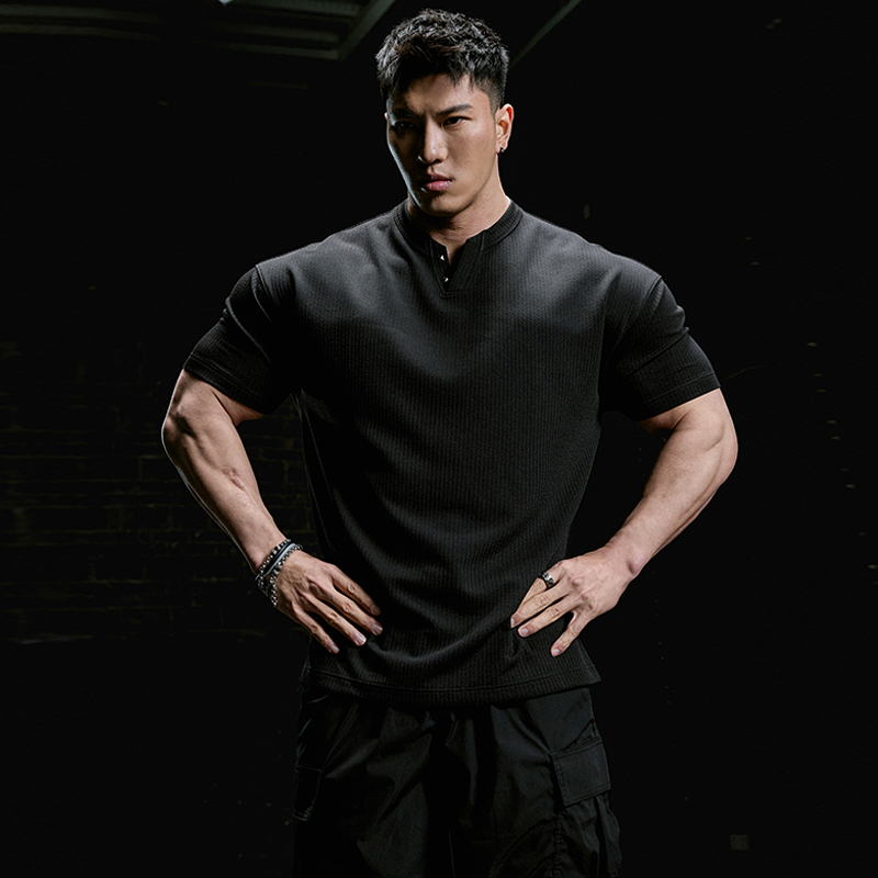 Muscle Dog Fitness Short Sleeve Men's Summer New Arrival Studded Loose Casual Henley Shirt Training Wear Sports T-Shirt