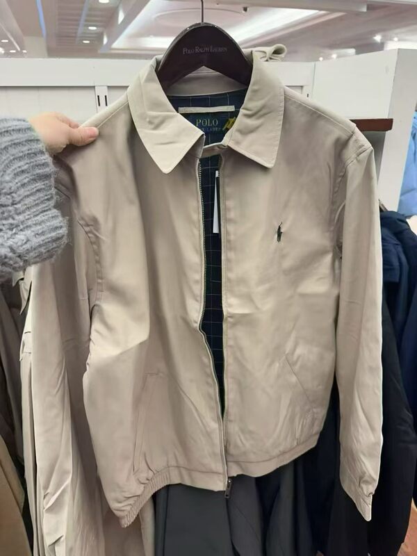 Some Ralph Lauren Men's Double-Layer Plaid Jackets Are Now Available in the Market, Classic Style for Veteran Employees Some Ralph Lauren Men's Double-Layer Plaid Jackets Are Now Available in the Market, Classic Style for Veteran Employees