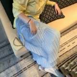 Приталенная клетчатая летняя длинная юбка в складку, делается под заказ, средней длины, большой размер, с акцентом на бедрах