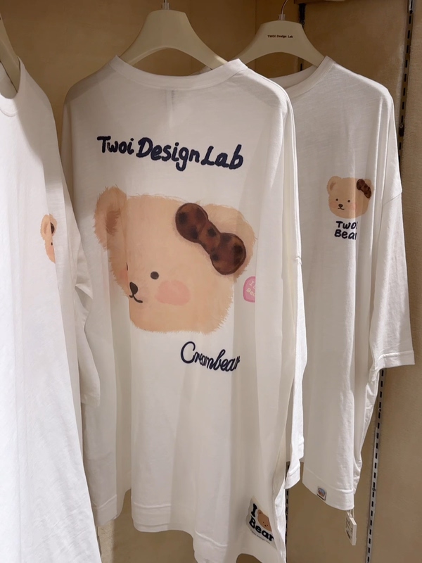 Twoi Design Lab Comfortable Bear Robe Series Amber Bear Robe Mask Bear Curly Hair Bear Robe Long T-Shirt Authentic