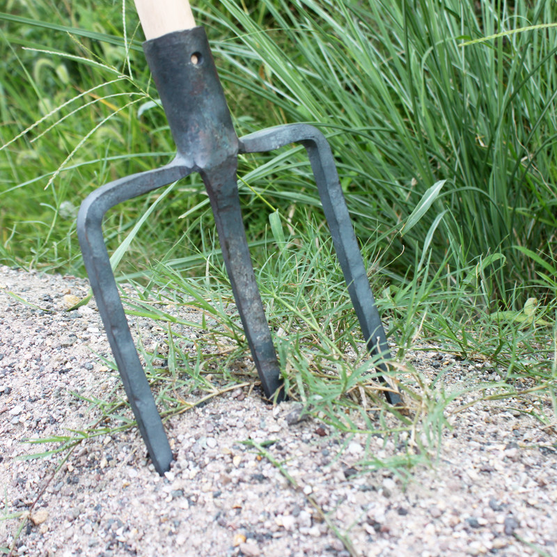 Trident movie props hand forged and beaten tripods tripods tripods triple forks and fork-turned-fork oven forks.