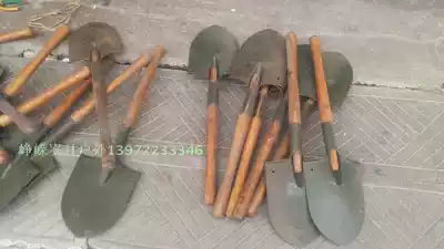 1985 Old cargo sapper shovel 205 sapper shovel A small shovel designed to dig people's corners