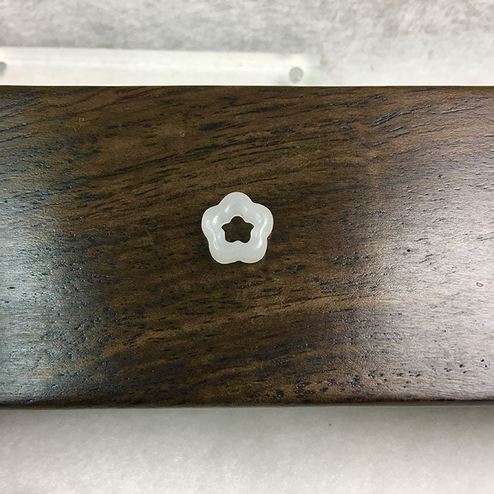 And Tian Yuxiang small sculpted piece and field jade accessories carved pieces and Tian jade fashion small sculptures and Tian Yui DIV accessories