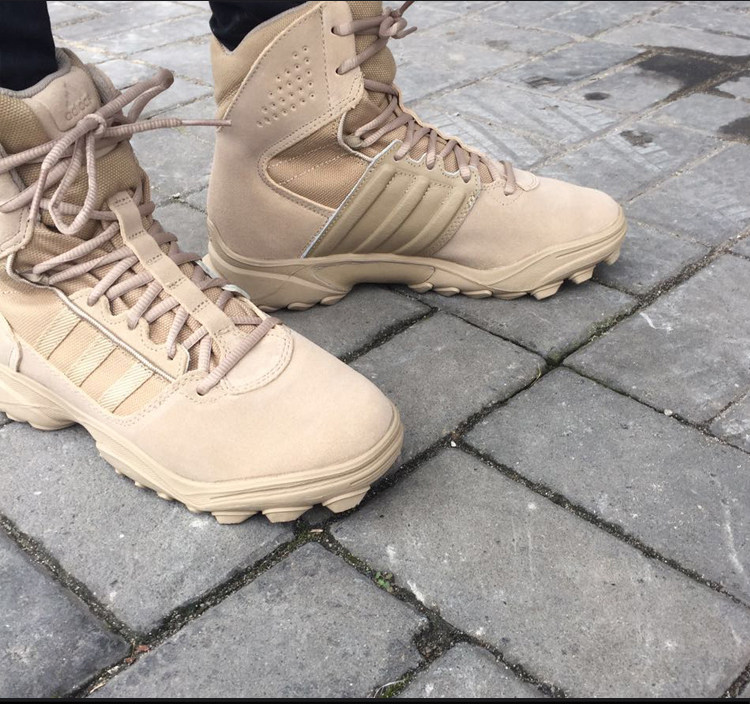 adidas gsg 9.3 desert