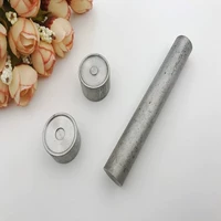 1 комплект ручных инструментов диаметром 14 мм.