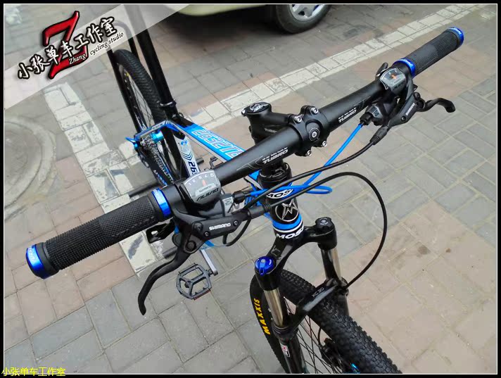 Poignées de vélo - Ref 2334464 Image 4