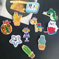 19 thêu mỏng trâm dễ thương cô gái pin huy hiệu túi quần áo áo len trang trí với huy hiệu cài áo