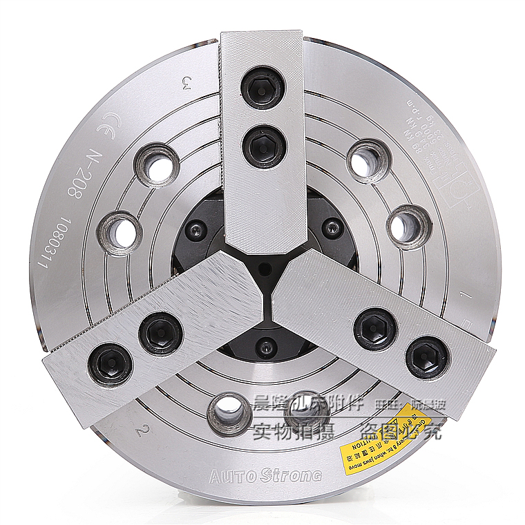 Taiwan Yichuan Auto Strong Hollow Hydraulic Chuck/Oil Pressure Chuck N-206 208 210 212