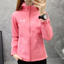 Outdoor hooded soft shell jacket womens tide plus velvet warm jacket windproof hiking mountaineering cycling breathable large size sportswear