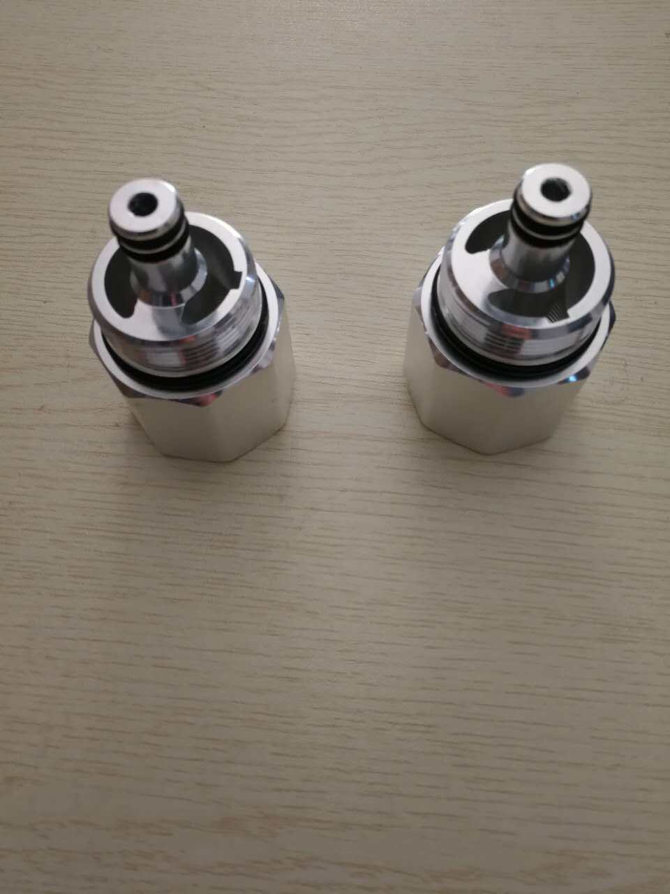 Oil Tanker Accessories M34 Oil & Gas Recycling Gun Joint conversion into HEALY Heineken external thread Swivel Joints