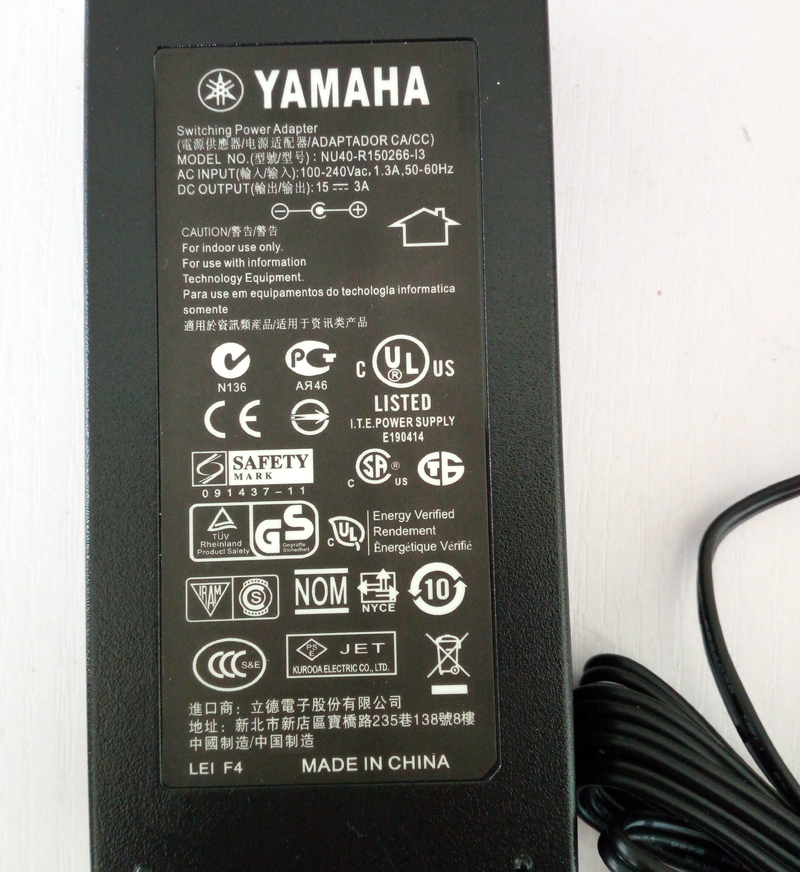 YAMAHA YAMAHA TSX-140 TSX-70 speaker power adapter charger