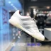 Adidas Adidas mùa hè nam mới chống bóng đá đào tạo giày thể thao thông thường chống giày F97224 - Giày bóng đá