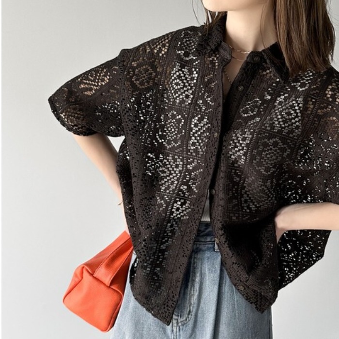Japanese and Korean Autumn New Fashion Hollow Crochet Block Lace Lapel Shirt Solid Color Loose Short-Sleeved Top Outerwear