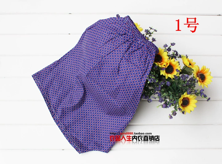 Trung và cũ của phụ nữ bông bàn chân phẳng quần cotton của phụ nữ boxer tóm tắt trung và đồ lót cũ quần dệt quần lót nâng mông