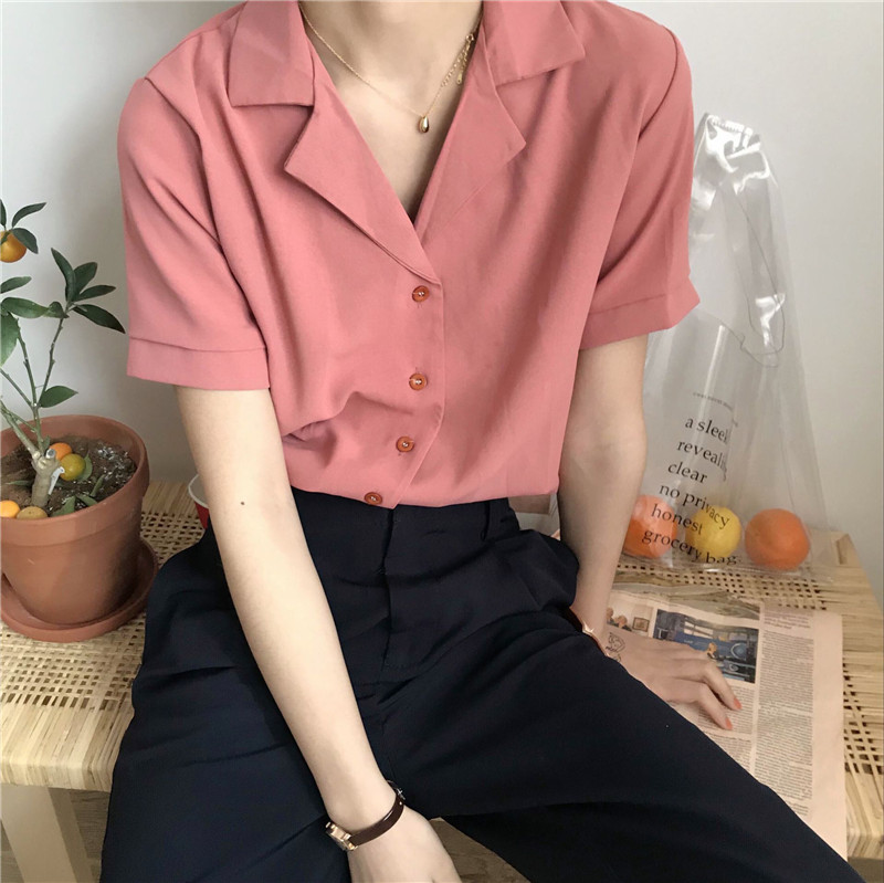 Mùa hè mới của phụ nữ phiên bản Hàn Quốc của bộ đồ thoải mái khí chất hoang dã sang trọng cổ áo sơ mi voan tay ngắn sơ mi cổ trụ