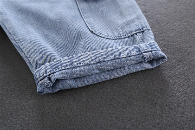 Quần short bé trai 2019 mới cho bé quần áo mùa hè năm điểm quần trẻ em nước ngoài trẻ em quần mùa hè phiên bản Hàn Quốc của thủy triều - Quần jean quần áo bé trai