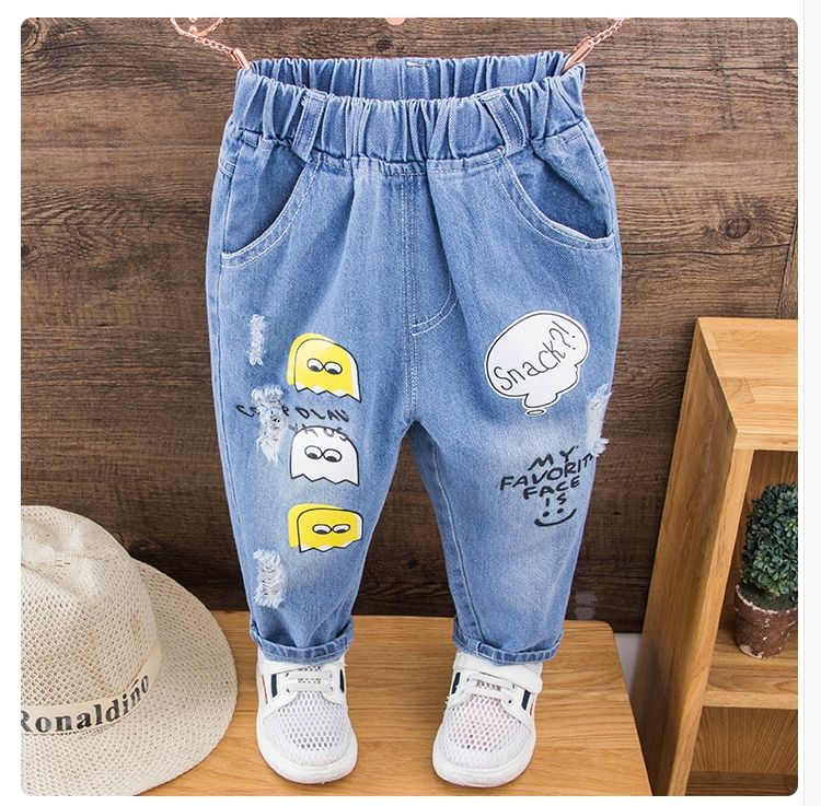 Quần jeans trẻ em 2018 mùa thu mới bé trai quần lỗ Hàn Quốc quần âu 1-2345 tuổi bé chín quần