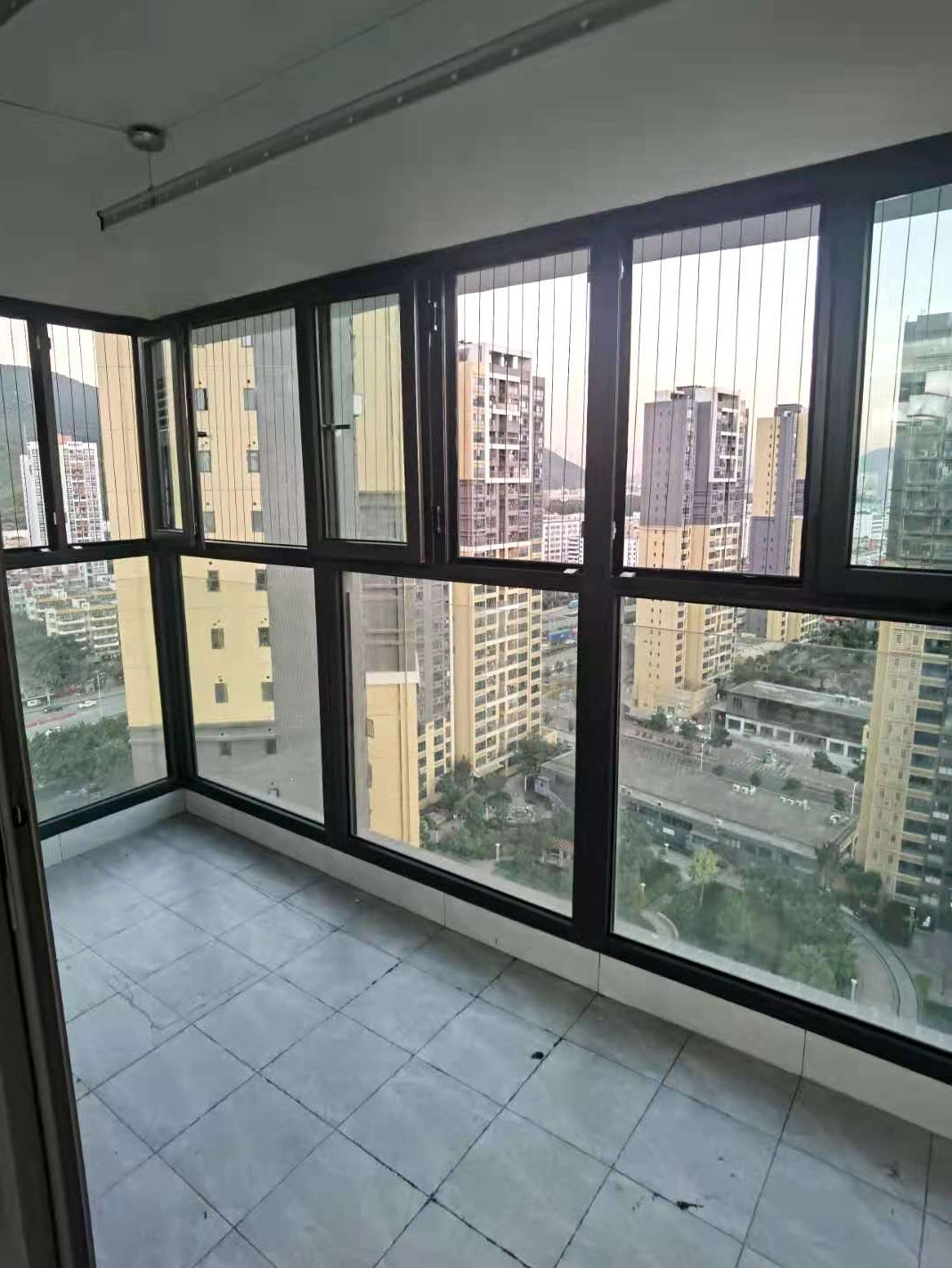 Shanghai Nanjing Suzhou Shaoxing Window sound insulation artifact Street sound insulation glass transformation and installation of self-installed mute