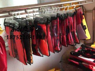 Factory direct sales of new inflatable life jackets, water sports clothes, fully automatic inflatable life jackets