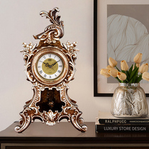 European style retro table clock Living room decoration Bedroom bedside clock Luxury pendulum clock countertop Mute clock Strap pendulum