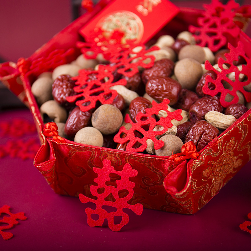 Wedding celebration supplies Wedding room decoration Creative pressing bed doll Fruit plate Hi non-woven mini Hi word stickers Wedding decoration