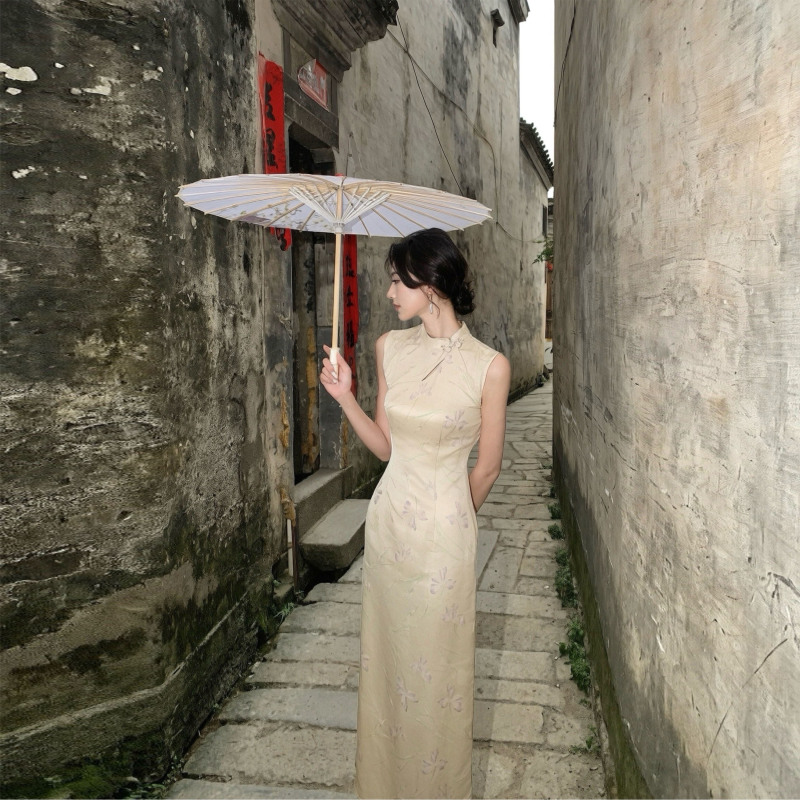 Arnold【New Arrivals at 6.17 Pm20:00 New Products 15% off】"Lily Fragrance" Cheongsam Dress