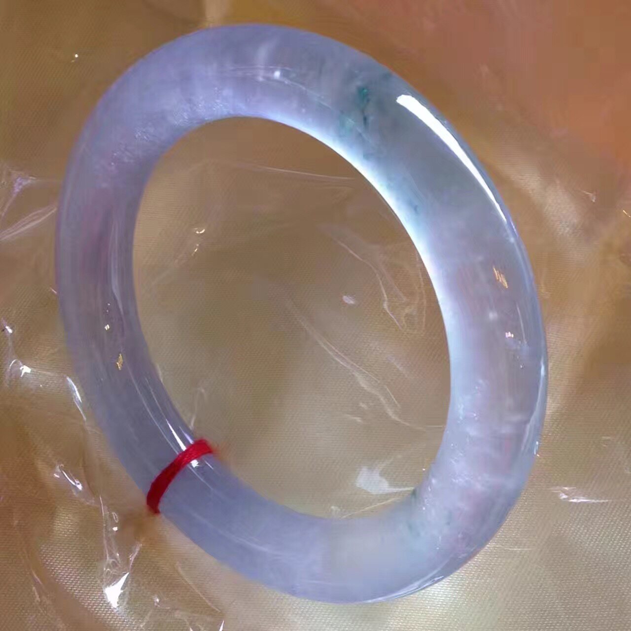 Lungyu Culture Emerald Bracelet Ice Floating Purple with green fluorescent Emerald Glass Circle