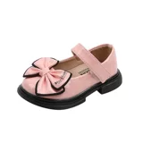 Демисезонная детская модная обувь для кожаной обуви, детские туфли из жемчуга с бантиком для принцессы, тренд сезона, в корейском стиле, мягкая подошва