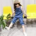 [Bộ đồ hai mảnh] Phong cách Hàn Quốc trẻ em lớn quần yếm denim cho bé gái mùa xuân và mùa hè quần cắt ngắn trẻ em bộ đồ học sinh - Phù hợp với trẻ em