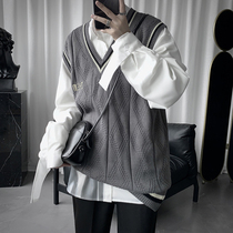 Couple vest sweater vest men Korean version of the trend loose college wind hair vest men autumn and winter sleeveless sweater men