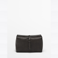 In December, Matador Spain purchased MD men’s genuine leather bag 2585320