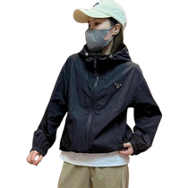 Black sun protection clothing for women 2024 new early autumn large size loose outdoor sports mountaineering workwear assault jacket