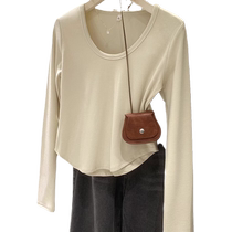 Oatmeal color U-neck bottoming shirt womens autumn 2024 new curved hem with short long-sleeved T-shirt top