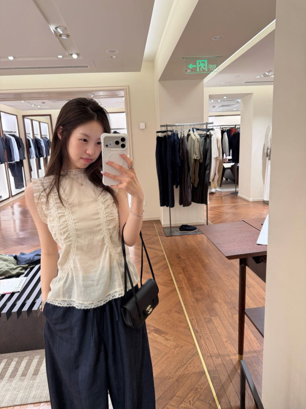 Zhang Ke'Er Genuine Product【Oker.】55% Ramie + 45% Tencel Lace Tie-Up Blouse A1002