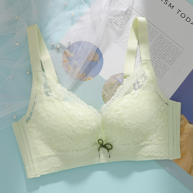 Women's Thin Summer Bra for Small Busts, Gathers Side Breasts, 2026 New Popular Sexy Lace Wireless Bra