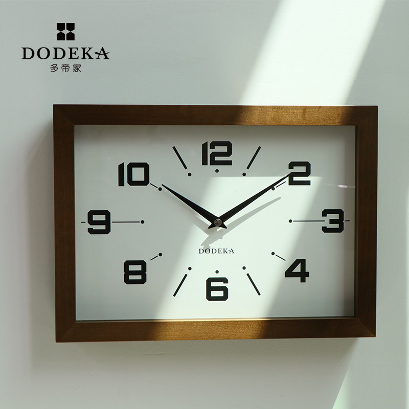 Multi-imperialist Day style retro solid wood hanging clock living room clock log clock new Chinese quartz clock home square clock-Taobao