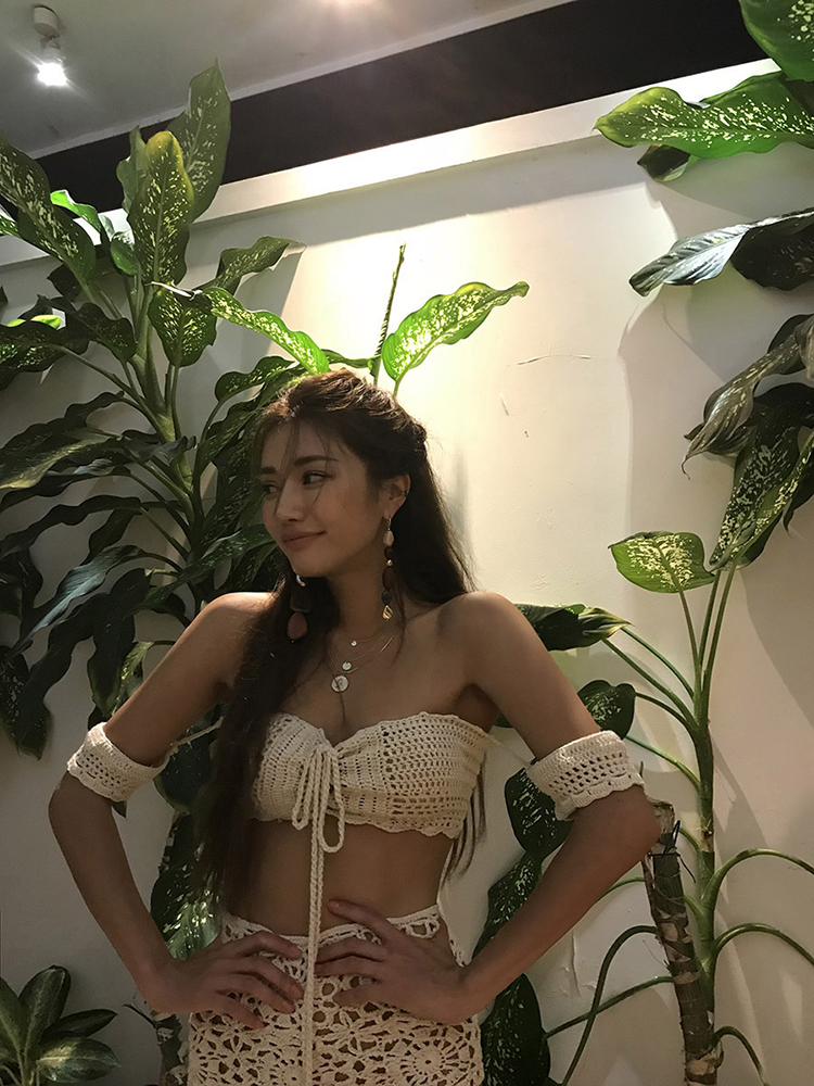 Áo tắm dệt kim chia mông gợi cảm của Ou Qia retro khoe eo cao che bụng là áo tắm mỏng mùa xuân nữ đồ bơi 2 mảnh cạp cao