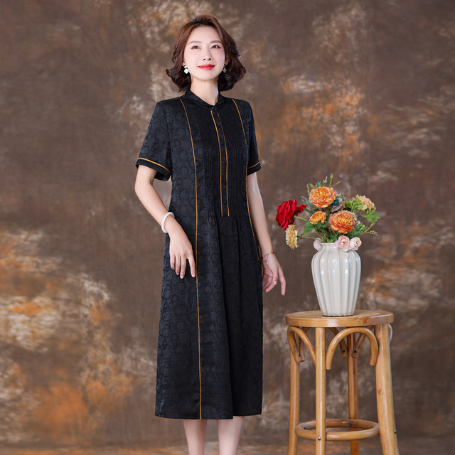 Temperament Fashion Dress ແມ່ຍິງ Summer ແບບໃຫມ່ 2024 Temperament ຄົນອັບເດດ: Iron-Free Skirt ແມ່ຂອງຄໍ Square