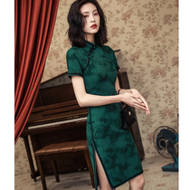 Improved cheongsam 2021 New Republic of China old Shanghai retro young girl short green dress autumn dress
