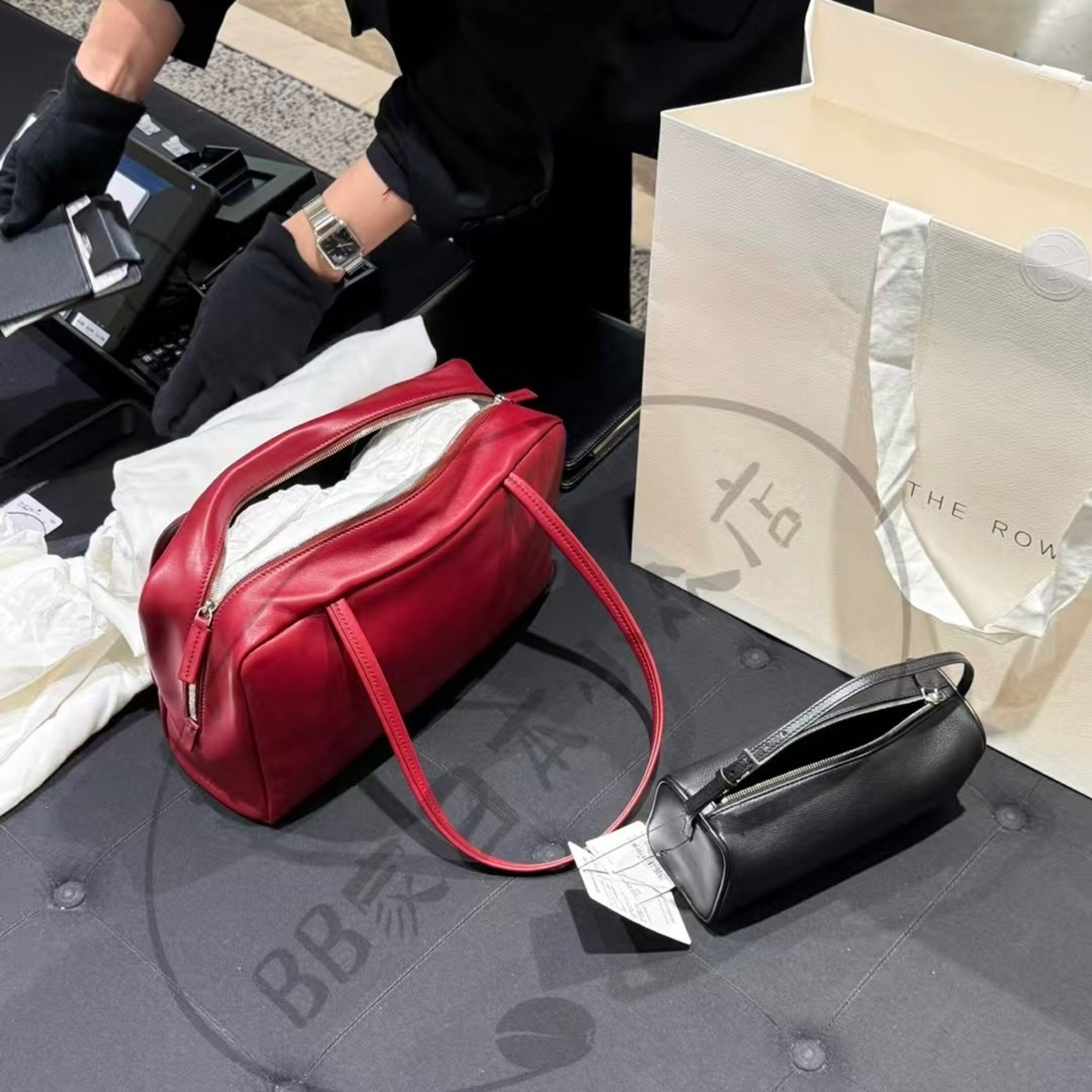 Модель сейчас в наличии япония счетчик the row классика Сумка 90 цилиндр пакет подмышка пакет карандаш пакет the row 