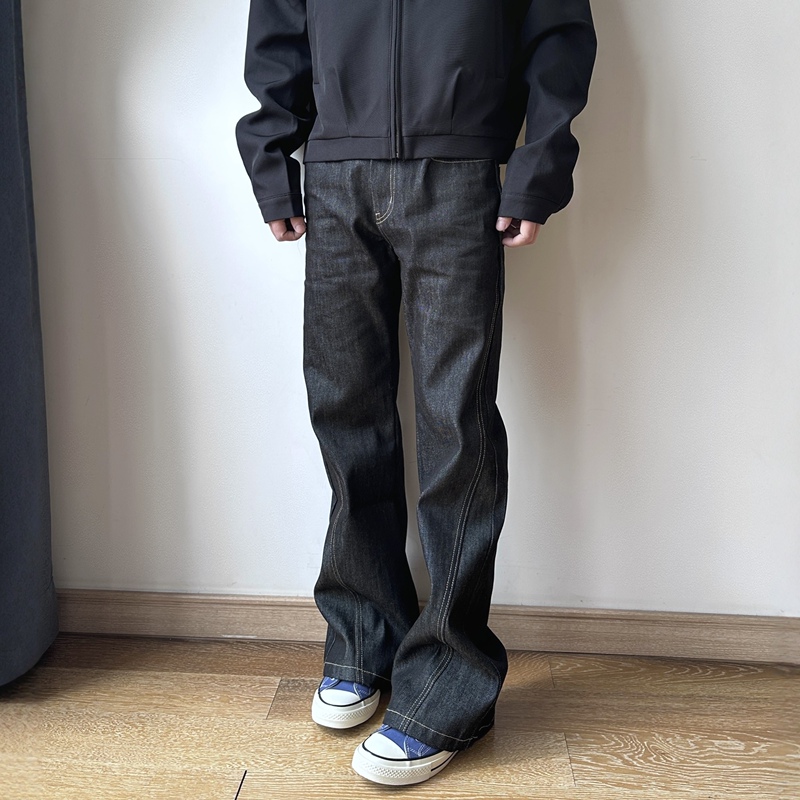 17Dup Original 13-Ounce Versatile Flared Jeans, Slimming Commuter Pants with Embroidered Horsehair Label