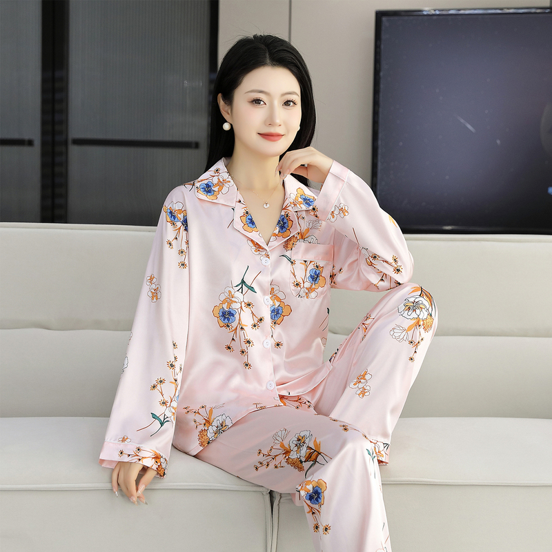 Summer Ice Silk Pajamas for Women, Thin Two-Piece Set, Imitation Silk Loungewear Set, Long-Sleeved Long Pants, Can Be Worn Outside, Slimming, Plus Size