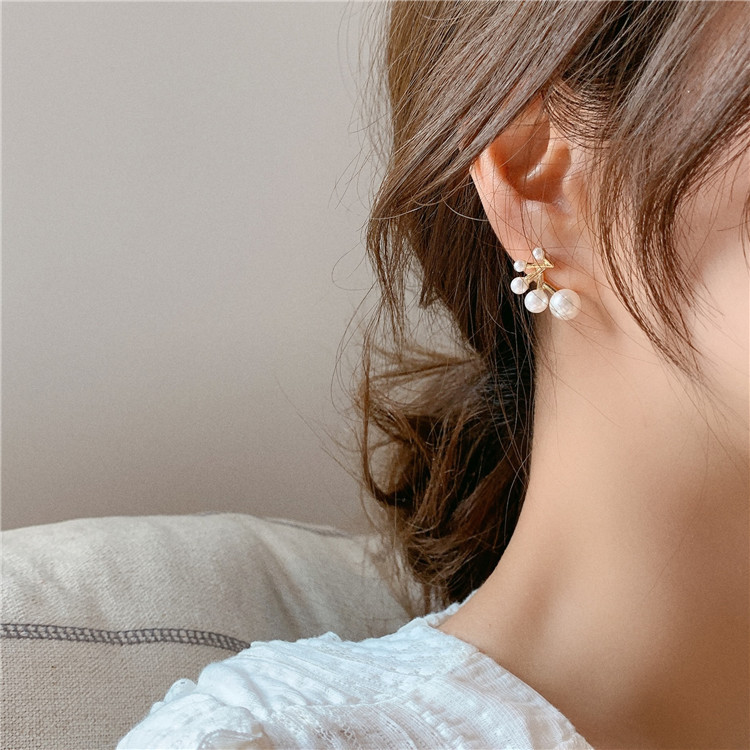South Korea 2020 new trendy 925 silver needle temperament pearl earrings female personality simple ear needle simple and elegant earrings
