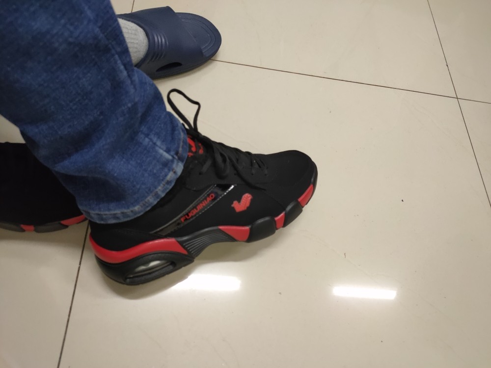 富贵鸟男鞋运动鞋免费试用有用吗？使用效果显示_搜券