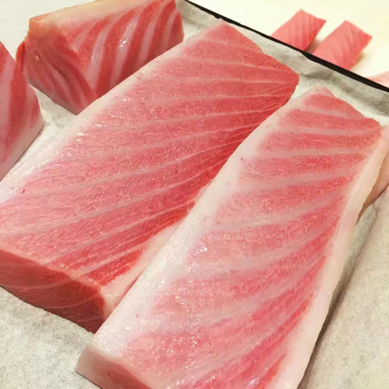 [USD 133.39] The Japanese Bluefin tuna belly big fat big toro sashimi