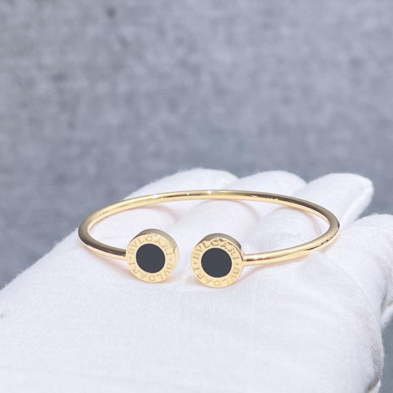 Bvlgari Black Open Bracelet, Gold Color, 26-Year Full Set, W63126
