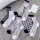 ອິນເຕີເນັດສະເຫຼີມສະຫຼອງ crystal socks ຖົງຕີນແກ້ວຂອງແມ່ຍິງ summer ບາງກາງ calf socks instep ໂປ່ງໃສ polka dot stockings ລຸ່ມຝ້າຍບໍລິສຸດ