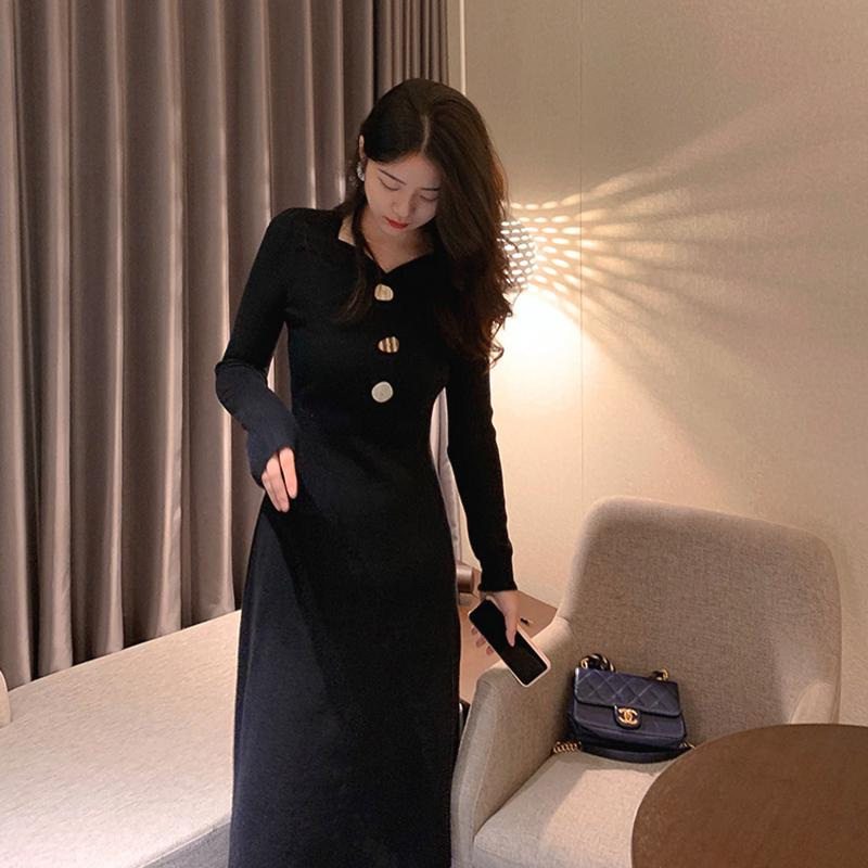 SNICYKER 2023 Spring dress new female dress wears a thin black dress black knitting dress woman