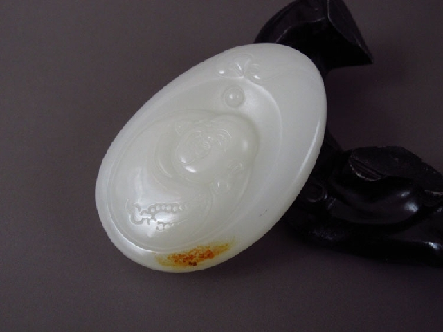 1 Yuan auction is coming to an end @ Xinjiang and Tian Yugoat Fat White Jade Buddha Gong Hanging Pendant Laughing Buddha Great Belly Buddha Pendant